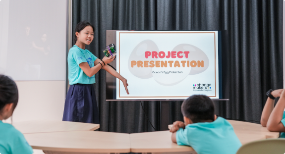 student doing presentation as part of the class curriculum. 