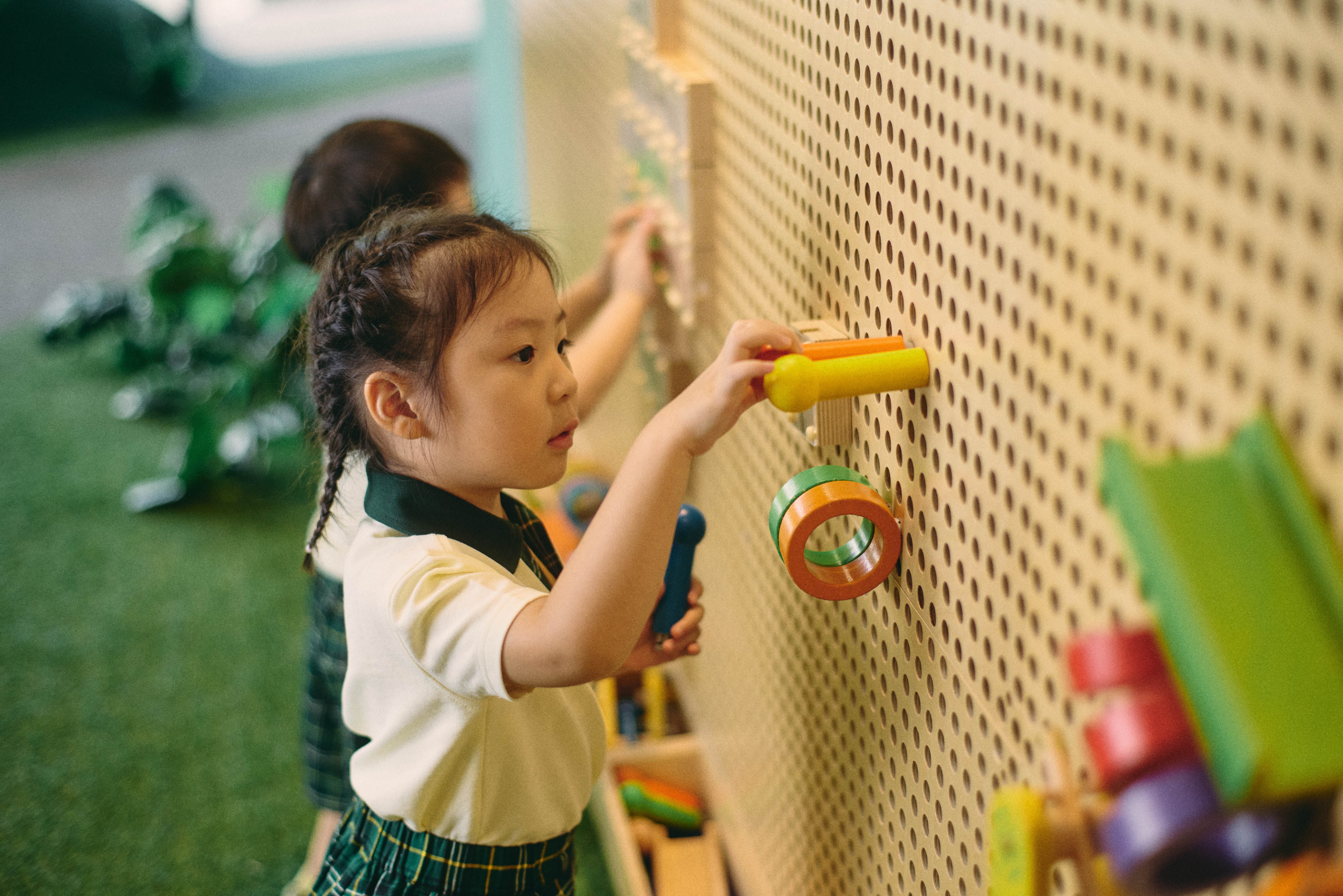 Specialist-led Programmes Included